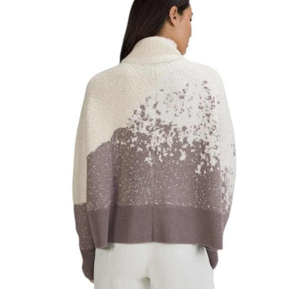 Lululemon Ombre Knit Textured Turtleneck Sweater Wool Blend Gray Cream Size 2 - Picture 2 of 12
